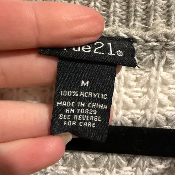 💚Rue21 OS striped Sweater - Picture 2 of 3